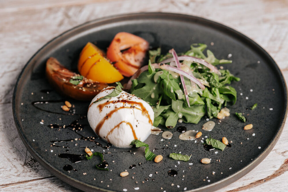 Tomato & Burrata Salad